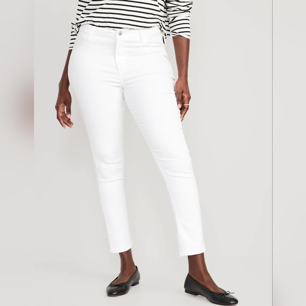 NWOT Old Navy Size 18 Super Skinny Ankle Jeans "Wow" Style Bright White Denim